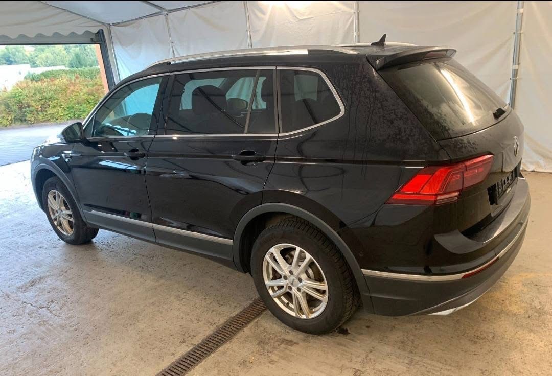 Volkswagen Tiguan Allspace Highline 4M 360° Kamera AHK Panorama