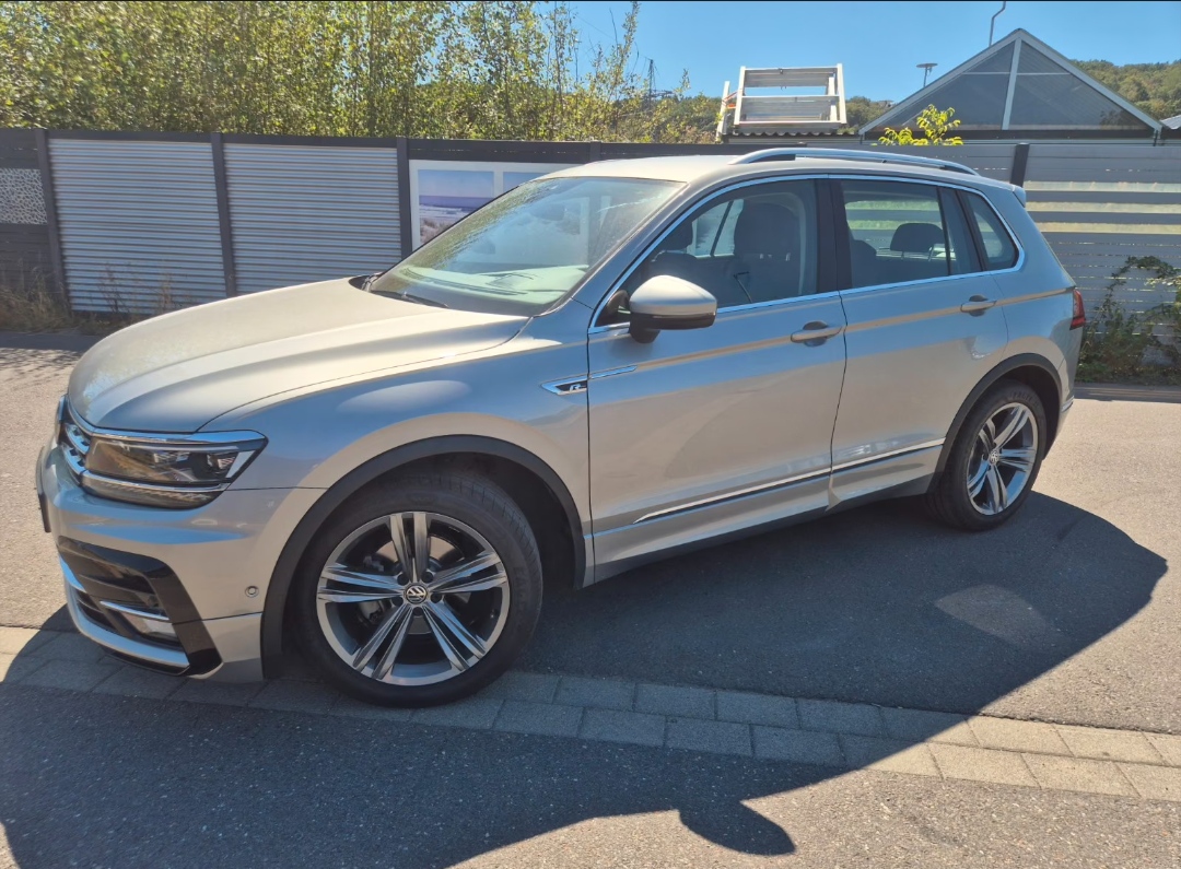 Volkswagen Tiguan Ambiente-LED-Head-Up-Display (HUD)
